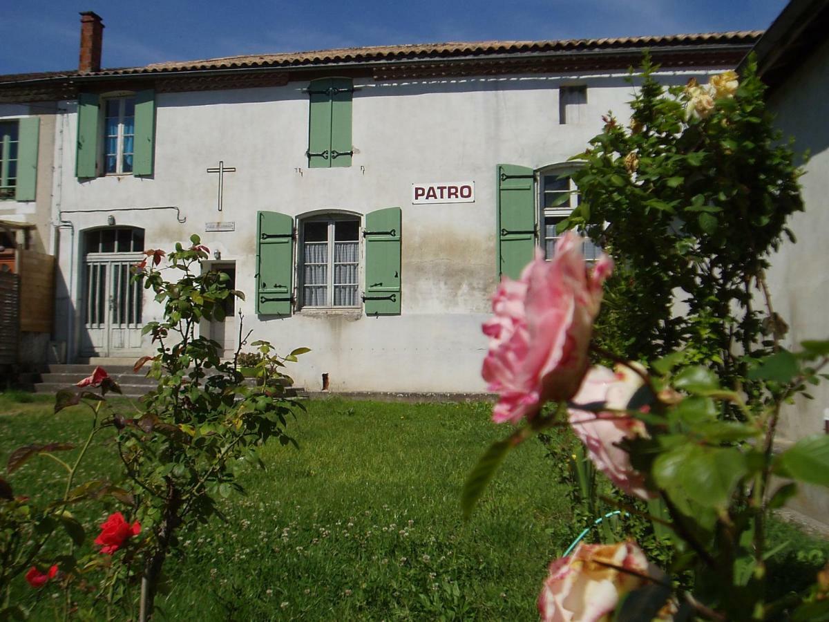 L'Ancien Patronage Guest House Caumont-sur-Garonne Exterior foto